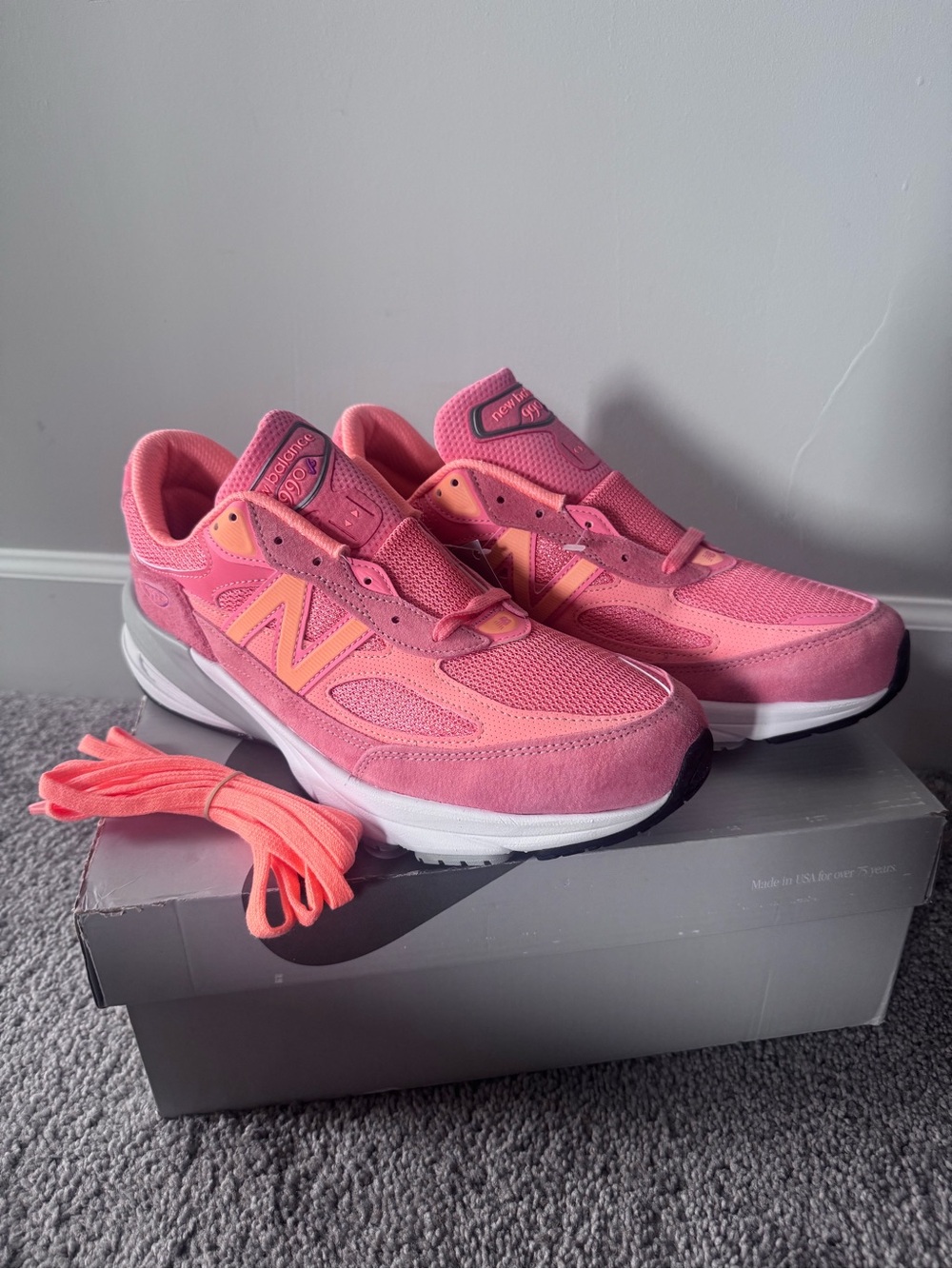 New Balance 990v6 Sunrise Rose